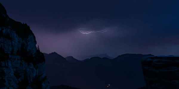 [Webcomic] Une nuit de bivouac pas comme les autres sur la Tournette ...